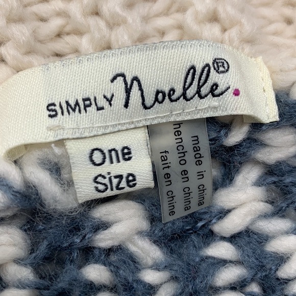 Simply Noelle blue white chunky knit sweater open front - Picture 6 of 8